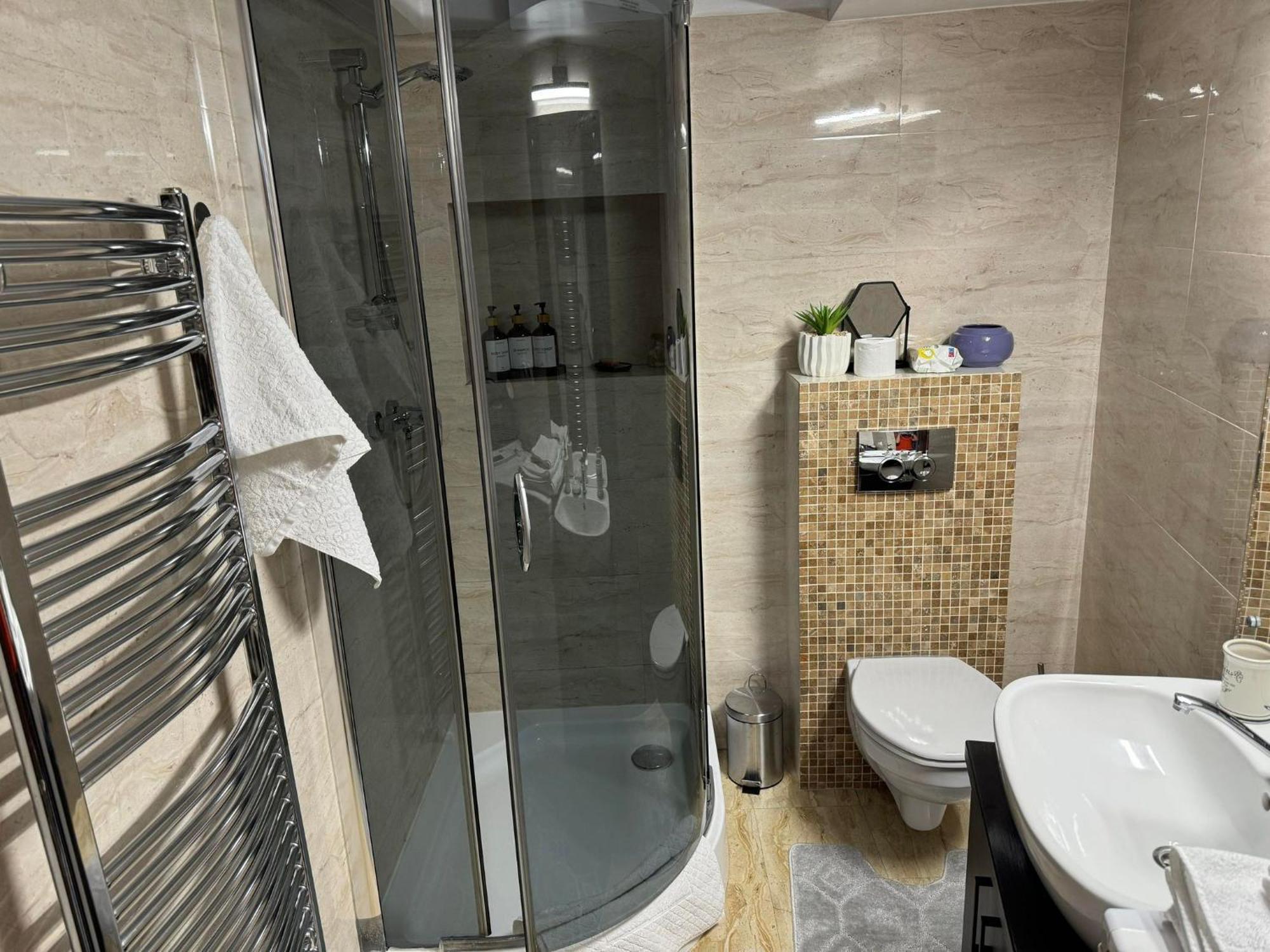 Pretty Luxury Apartament'S Cluj-Napoca Exterior foto